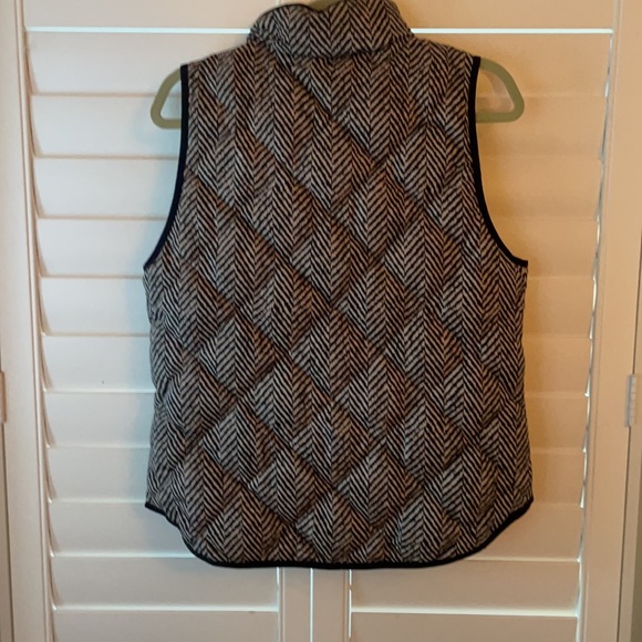 J. Crew Herringbone Puffer Vest - Picture 6 of 6